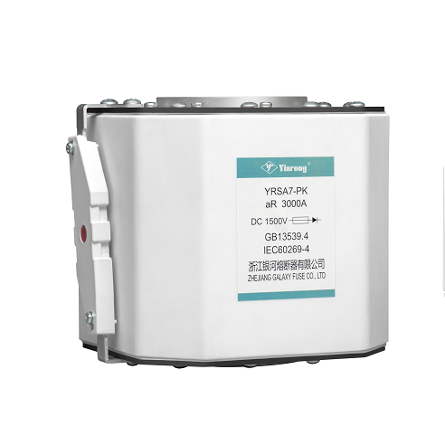 Како осигурувачот со голема брзина со квадратно тело ја подобрува безбедноста на системот